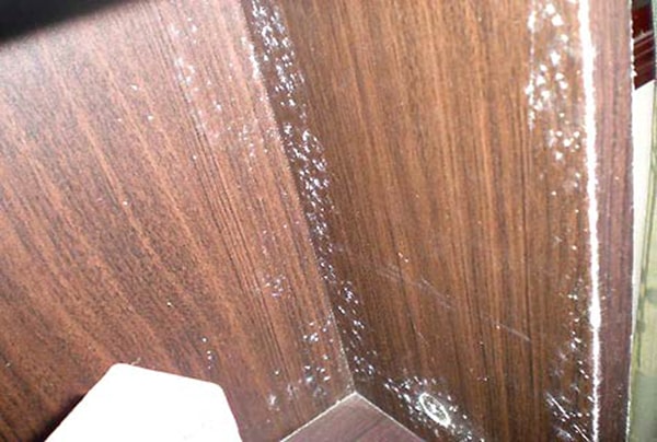 Tấm mdf phủ melamine bị mốc
