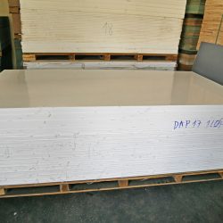 Hình ảnh tấm gỗ nhựa DAP 17mm 3 lớp tỷ trọng 0.6 g/cm3
